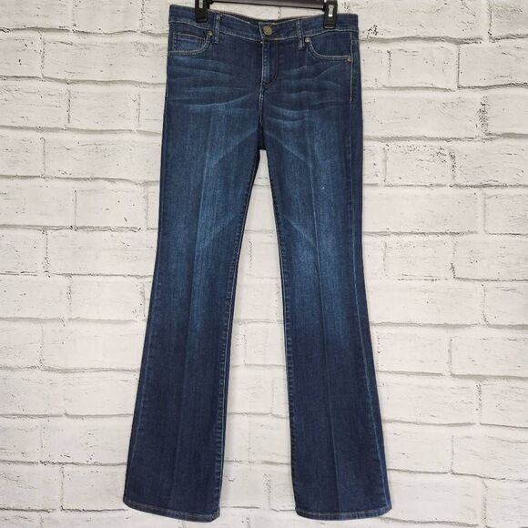 Kut Women's Dark Wash Blue Low Rise Farrah Baby Bootcut Denim Jeans Size 6 - Picture 1 of 14